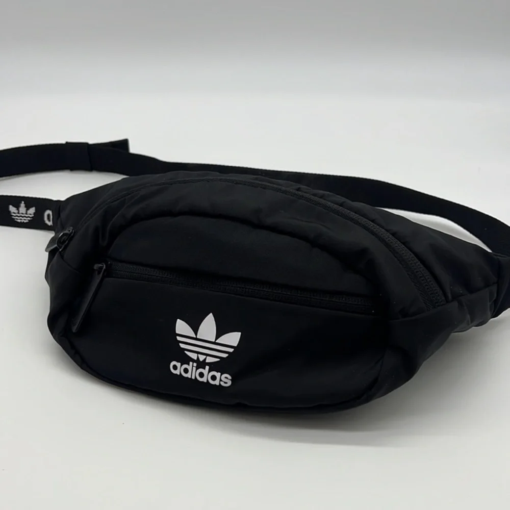 Adidas belt bag New - Picture 1 of 2